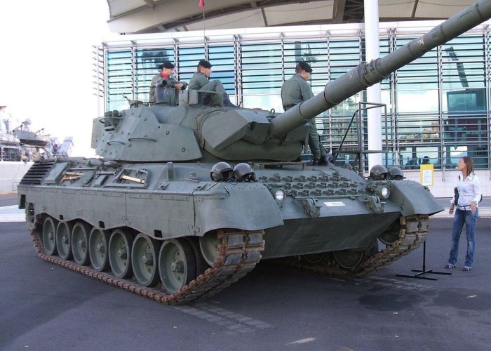 Danimarka istismardan çıxarılan Leopard tanklarını UkraynayaVERƏCƏK