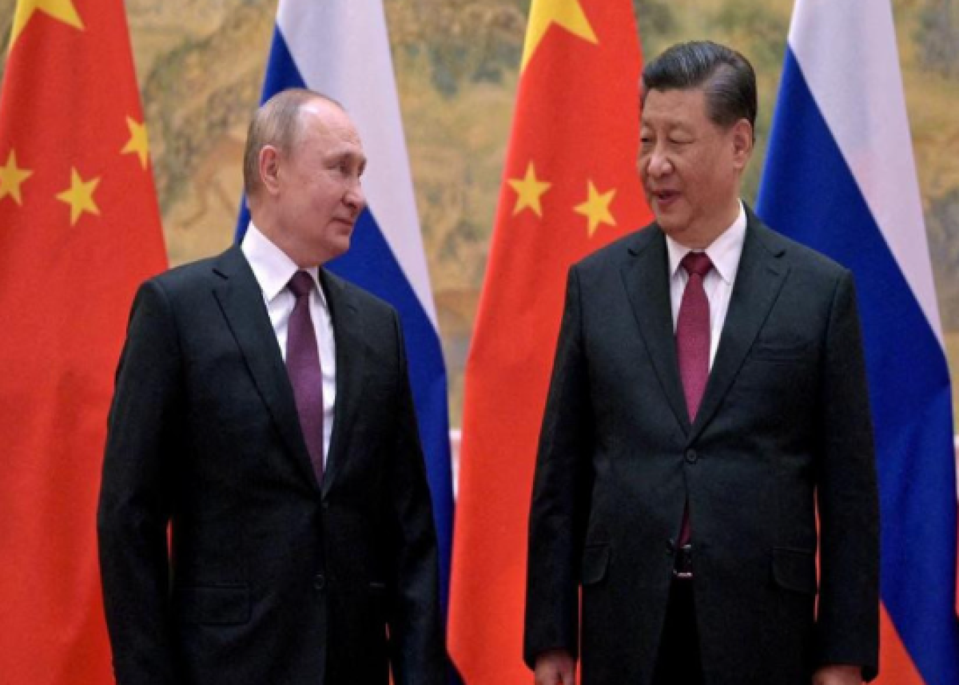 Putin və Çin prezidentinin 4,5 saatlıq görüşü başa çatıb- YENİLƏNİB