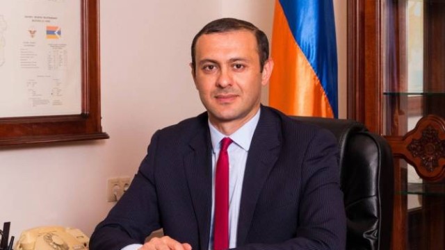 "Azərbaycanla Ermənistan arasında sülh sazişi ilin sonuna imzalana bilər" -Armen Qriqoryan