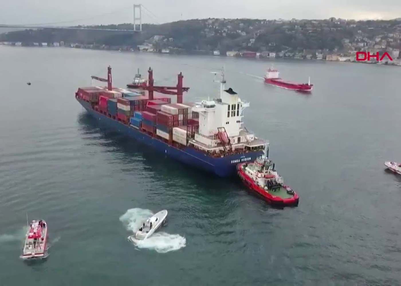 Türkiyə Qara dənizdən keçən gəmilər üçün rüsumuartırdı