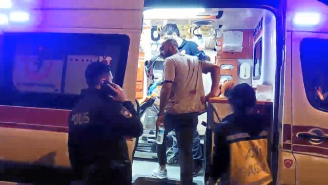 İstanbulda silahlı atışma:Yaralananlar var