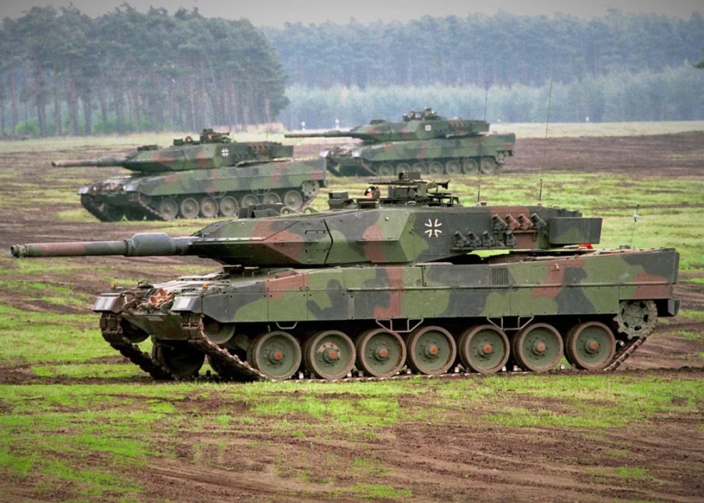 Ukrayna döyüşdə 13 “Bradley”, 2 “Leopard” itirdi