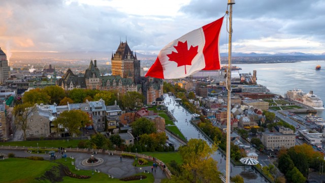 Kanada hindistanlı diplomatı ölkədən ÇIXARDI