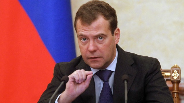 "Rusiya NATO ilə mübarizəyə hazırdır" -Medvedev
