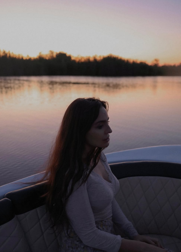 "Bu həyat sanki bir yuxu kimidir..." - Leyla Əliyeva yeni şeirini paylaşdı