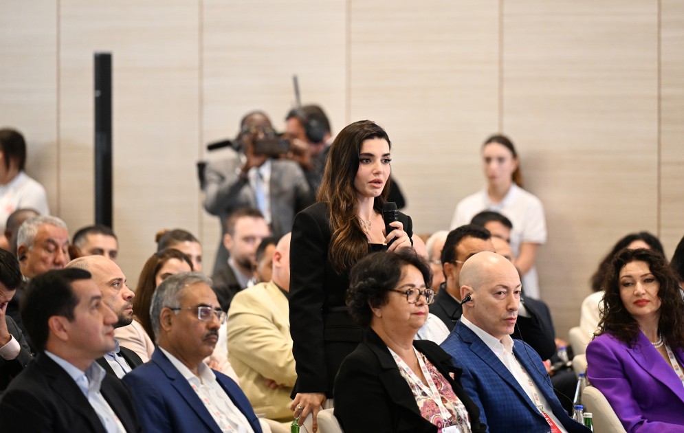 İlham Əliyev IV Şuşa Qlobal Media Forumunda - FOTOLAR+VİDEO (YENİLƏNİB)