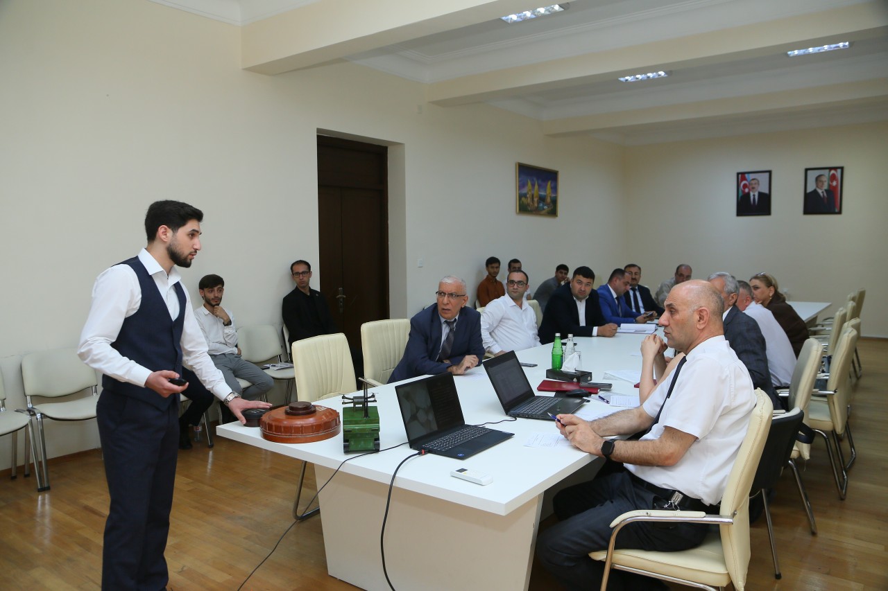 Nazir müavini AzTU-da buraxılış işlərinin müdafiəsində iştirak edib - FOTOLAR