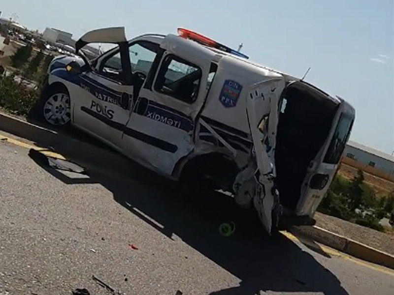 Bakıda DƏHŞƏTLİ QƏZA:   Polis maşını ilə Porsche toqquşdu - ölən və yaralananlar var (VİDEO)