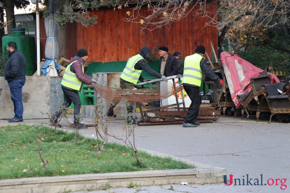 "Atatürk" parkında yenidənqurma işlərinə başlanıldı - FOTOLAR