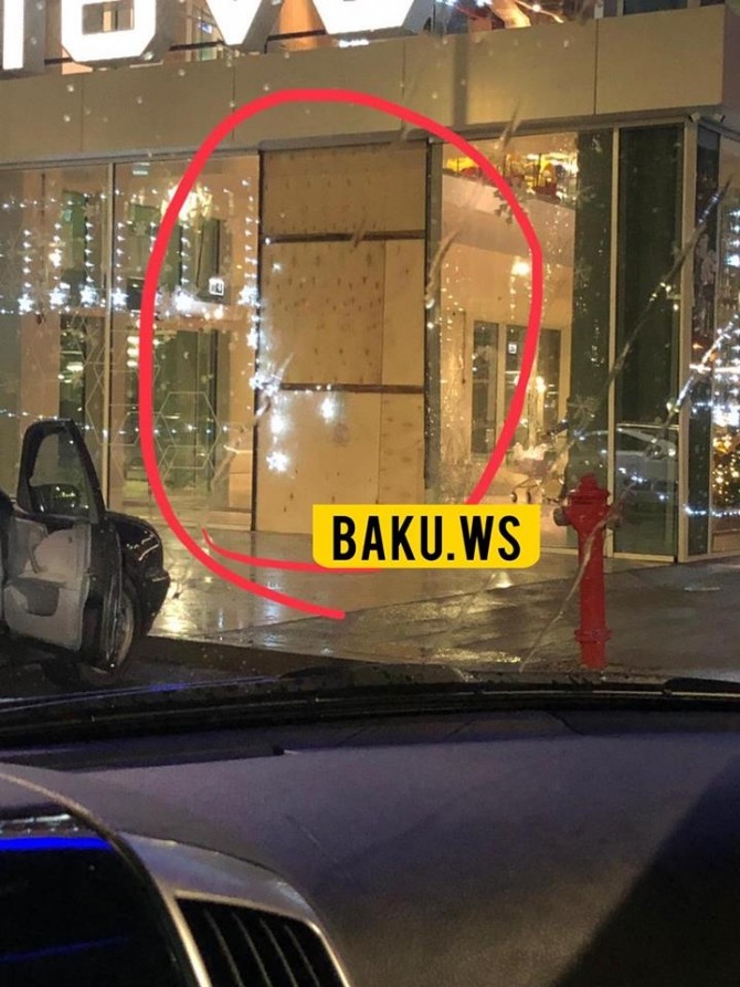 “Audi” ilə “Bravo”ya girən xanım sürücü kimdir? - FOTO