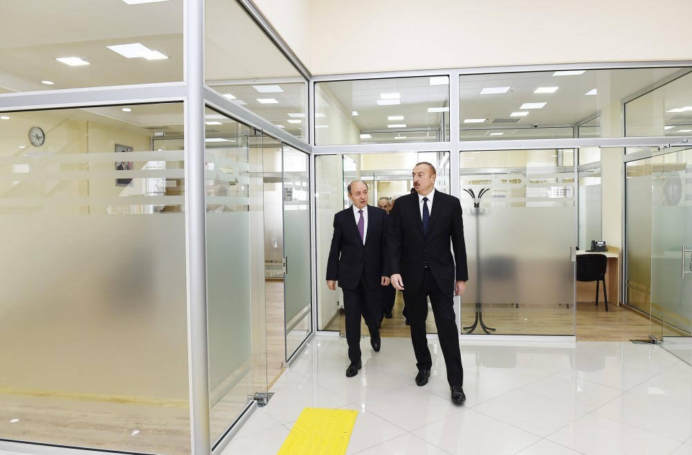 Prezident məhkəmənin yeni binasının açılışını etdi - FOTOLAR-YENİLƏNİB