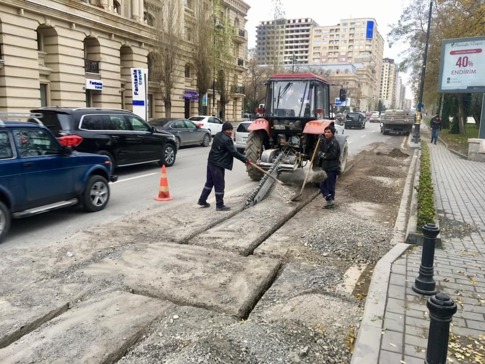 Yeni yağış-kanalizasiya xətləri çəkilir - FOTO