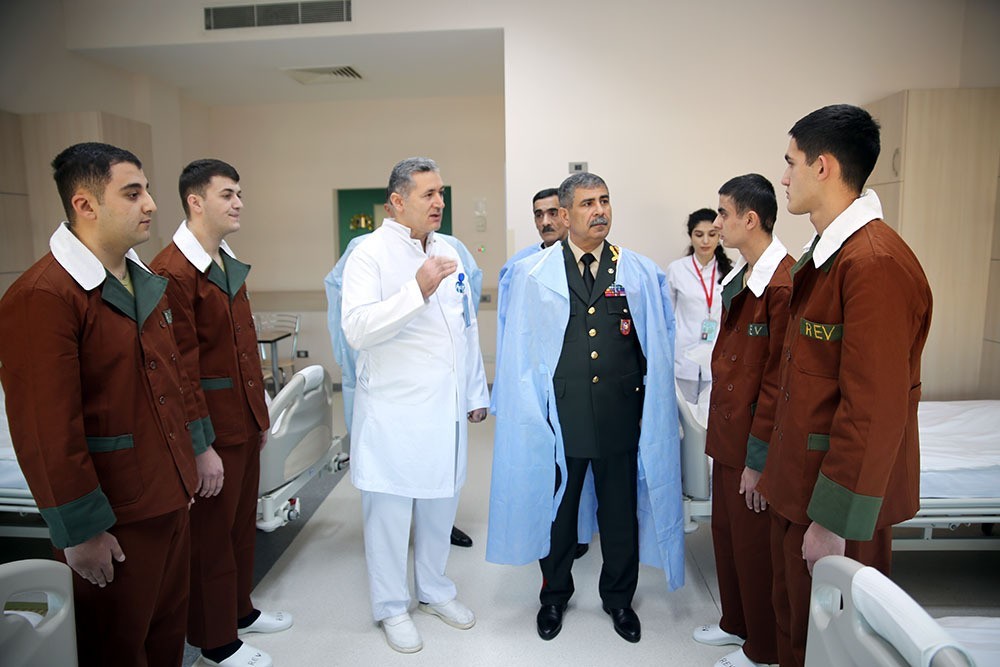 Zakir Həsənov hospitalda - FOTOLAR