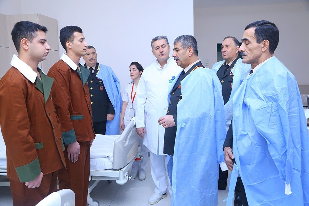 Zakir Həsənov hospitalda - FOTOLAR