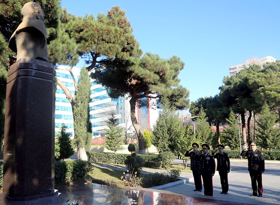 Zakir Həsənov hospitalda - FOTOLAR