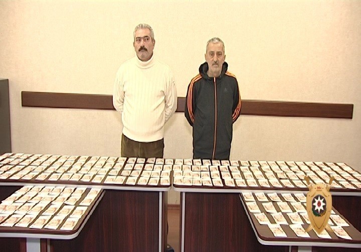 Polisdən ƏMƏLİYYAT: 1 milyon saxta pul satmaq istədilər (FOTO)