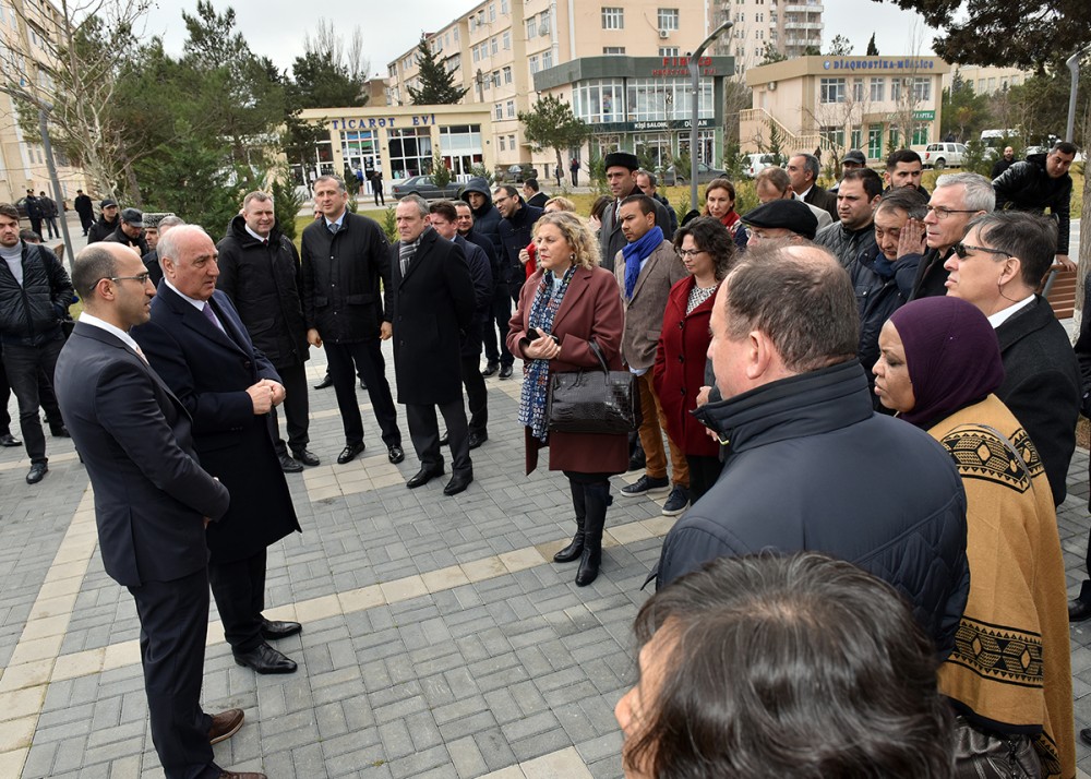 60-dan çox ölkənin səfiri Sumqayıtda - FOTOLAR