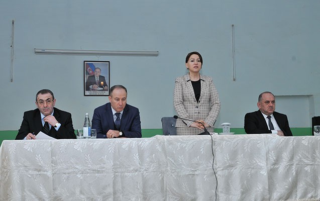 Xanım icra başçısı problemlərin həlli üçün göstəriş verdi - FOTOLAR