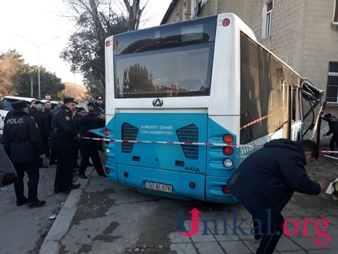 Sumqayıtda avtobus qəzası: Yaralı sayı 42-yə çatdı (FOTOLAR) (YENİ-6)