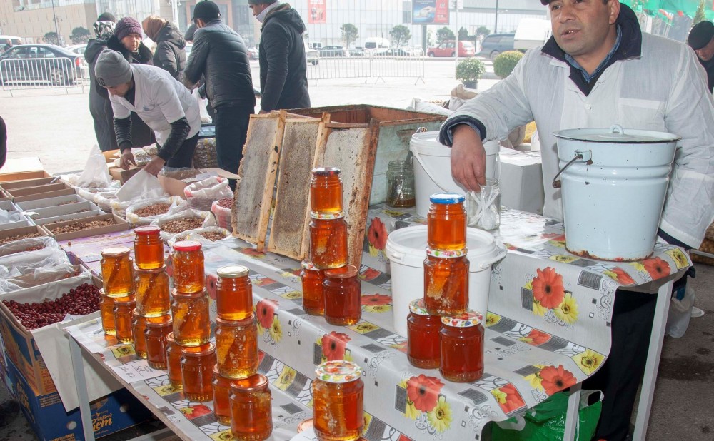 Bakıda bayram yarmarkaları açıldı - FOTOLAR