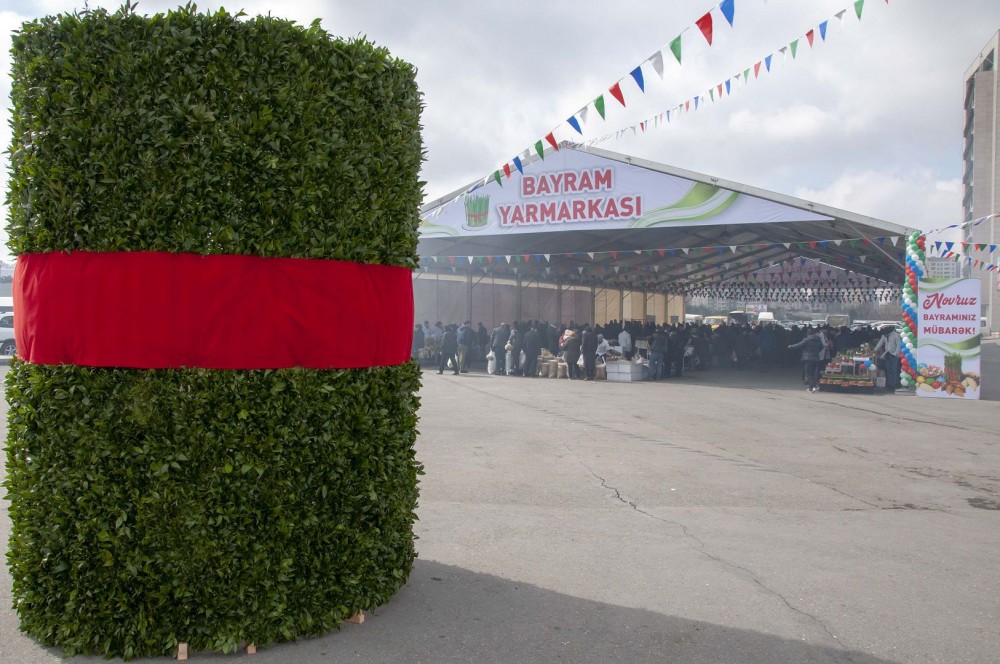 Bakıda bayram yarmarkaları açıldı - FOTOLAR