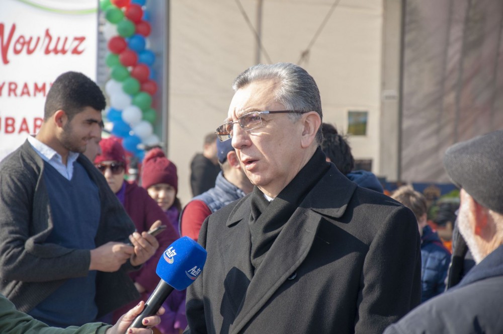 Bakıda bayram yarmarkaları açıldı - FOTOLAR