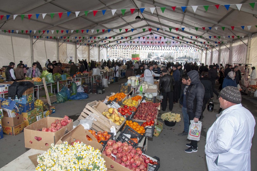 Bakıda bayram yarmarkaları açıldı - FOTOLAR