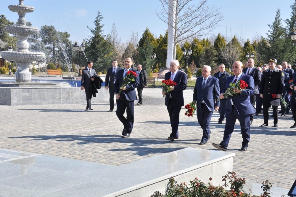 Ağalar Vəliyev seçicilərlə görüşdü - FOTO