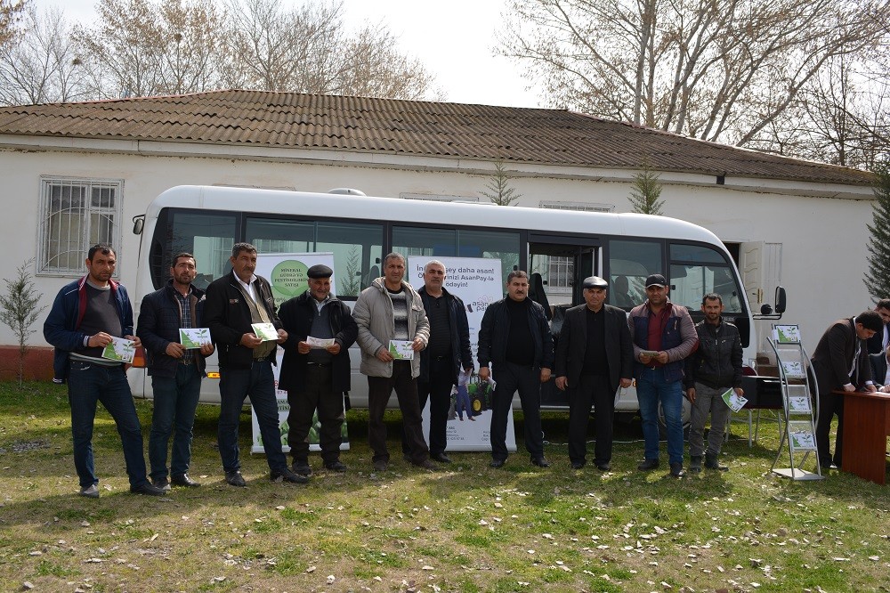 Saatlıda azot gübrəsinin səyyar satışı həyata keçirildi - FOTO