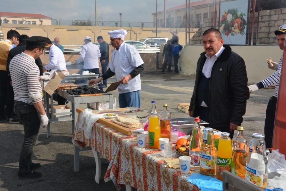 Bakı Novruzu böyük təntənə ilə qeyd edir - FOTOLAR