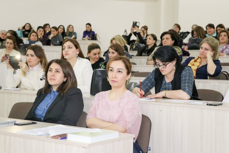 Qərbi Kaspi Universitetində Kimya-biologiya müəllimlərinin Forumu keçirildi - FOTO