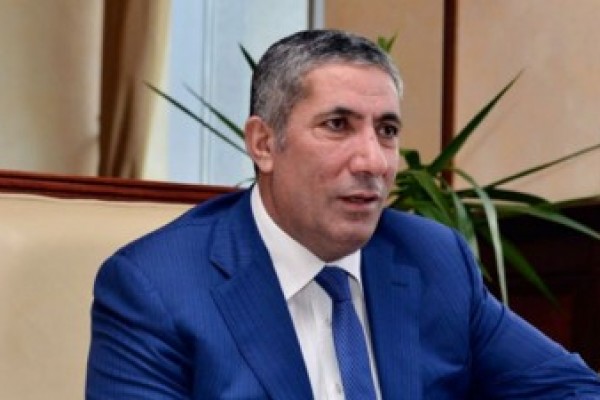 Siyavuş Novruzov: "YAP Ulu Öndər tərəfindən əsası qoyulan şərəfli yol ilə gedir"