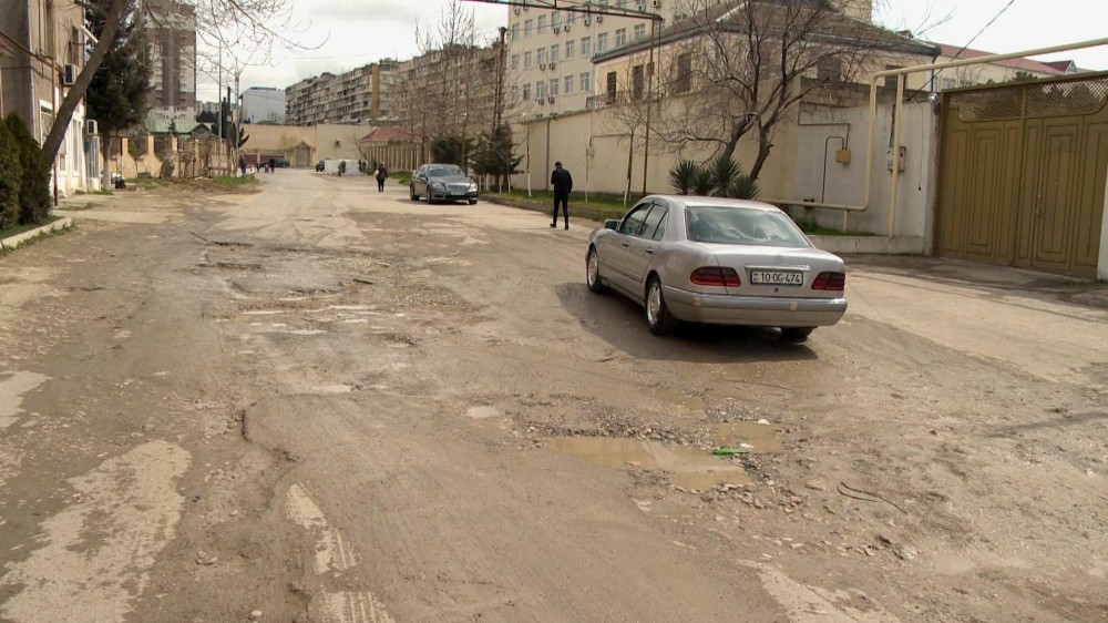 Sürücülərə ŞAD XƏBƏR! Bu 2 küçə təmir edildi (FOTO)