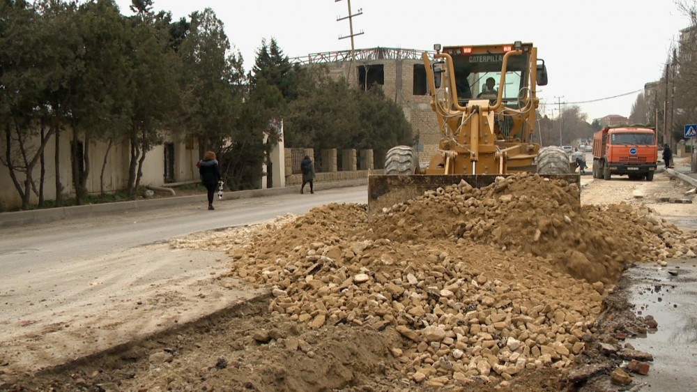 Sürücülərə ŞAD XƏBƏR! Bu 2 küçə təmir edildi (FOTO)