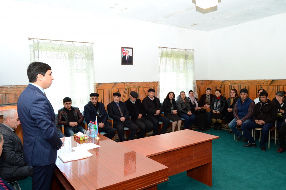 Cavid Osmanov Ağdaşda seçiciləri ilə görüşdü - FOTO