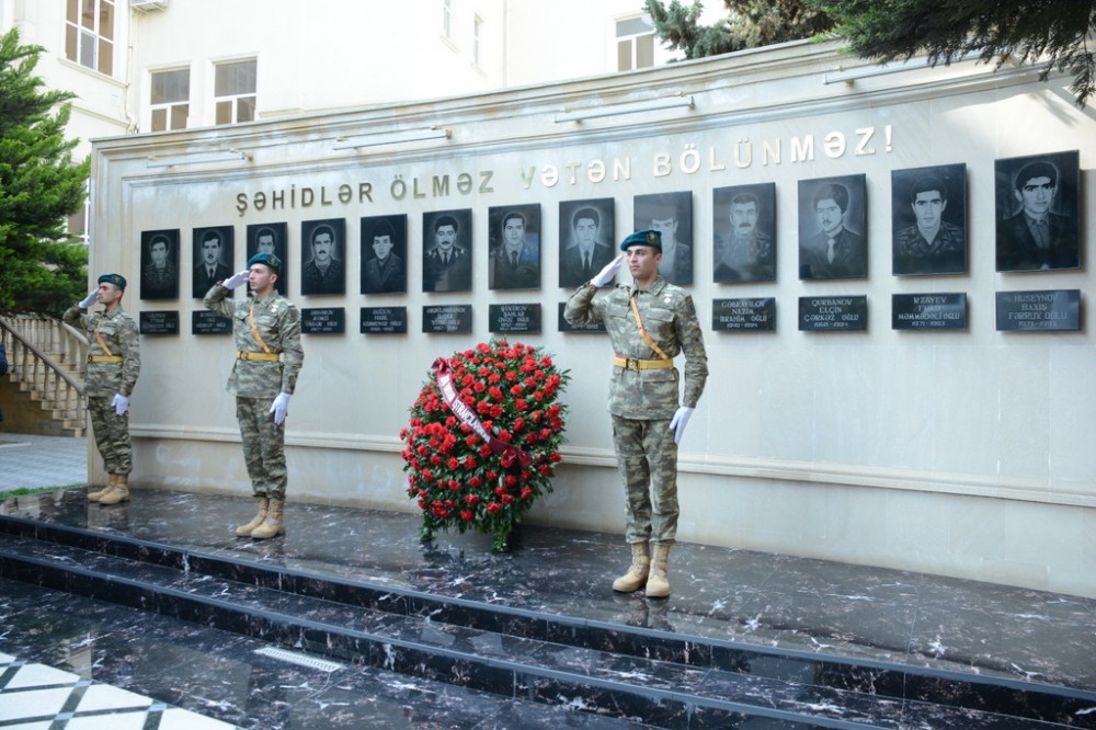 UNEC-də hərbi vətənpərvərlik bayramı keçirildi - FOTOLAR