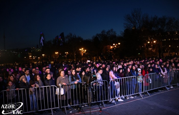 Dənizkənarı Milli Parkda atəşfəşanlıq oldu - FOTOLAR