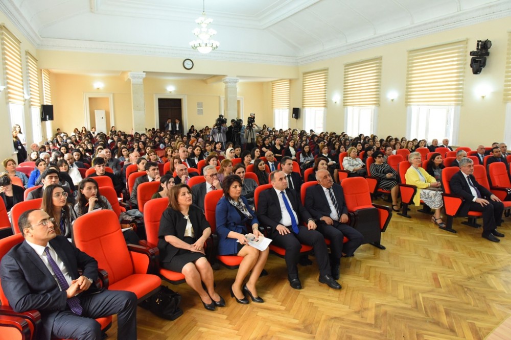 “Hüseyn Cavid və dünya ədəbiyyatı” mövzusunda konfrans keçirildi - FOTO