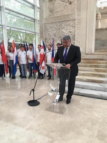 Avropa Gənclər Festivalı: Məşəl Romada yandırılıb, Azərbaycana ötürülüb -FOTO