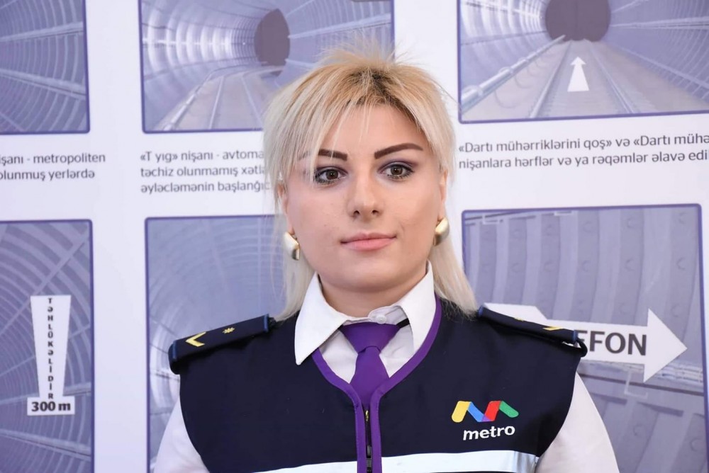 Bakı metrosunda ilk qadın maşinist işə götürüldü (FOTO)