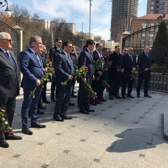 Ukrayna Azərbaycanlıları Radasının təsis qurultayı keçirildi - FOTOLAR