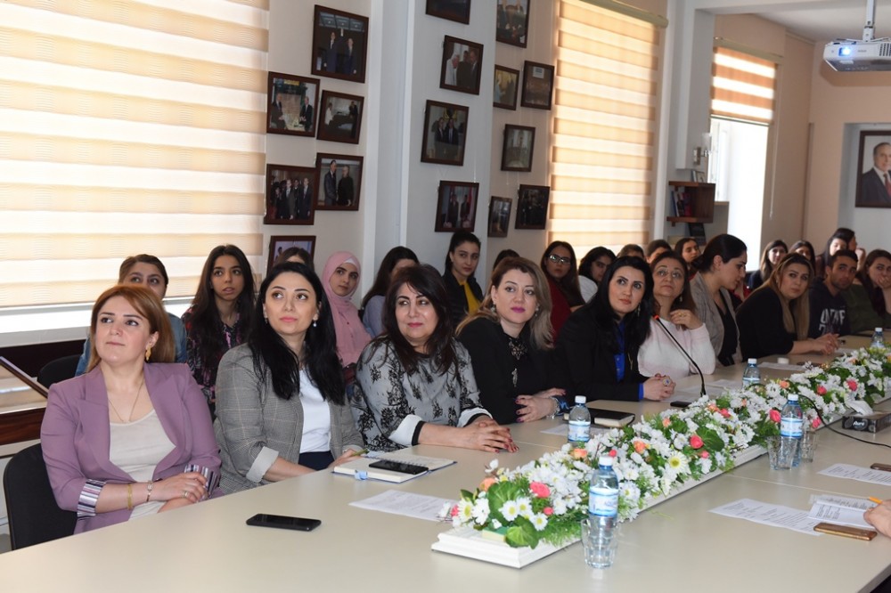 ADU-da “Heydər Əliyev və jurnalistikamız” mövzusunda tədbir keçirildi - FOTO