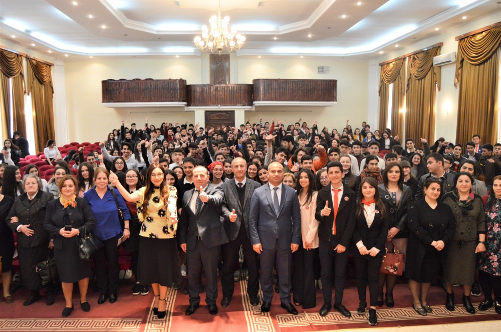 "Bir gün tələbə olmaq fürsəti" adlı layihənin ikinci günü uğurla baş tutdu - FOTO