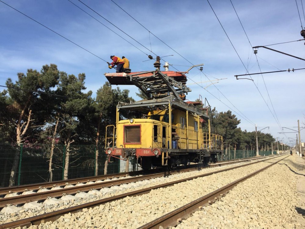 Bakı dairəvi dəmir yolunun elektrik təchizatı sistemi yenidən qurulur - FOTO