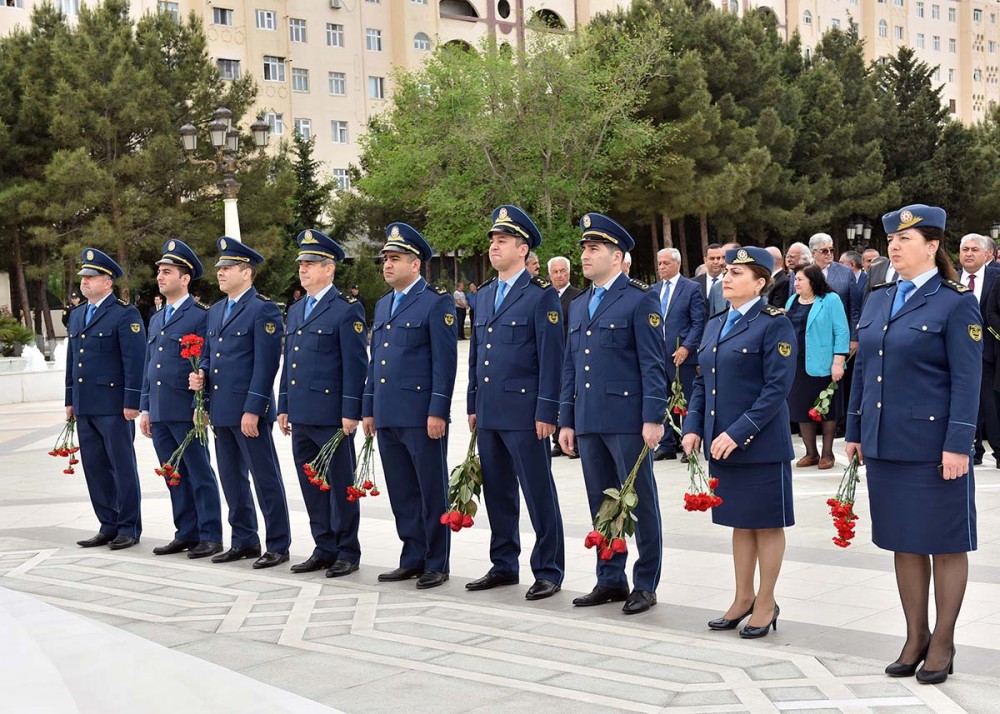 Sumqayıtda Ümummilli Lider Heydər Əliyevin xatirəsi anıldı - FOTO