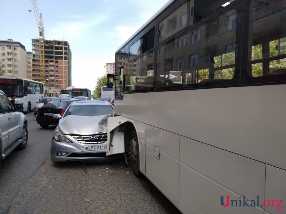 "Xalıq Faiqoğlu"ya məxsus sərnişin avtobusu qəzaya düşdü - FOTOLAR