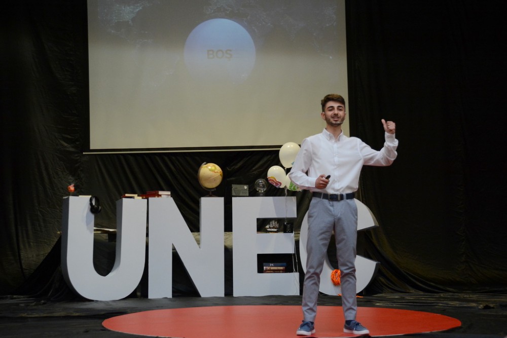 UNEC III Science Slam beynəlxalq elm müsabiqəsinin qalibi bəlli oldu - FOTOLAR