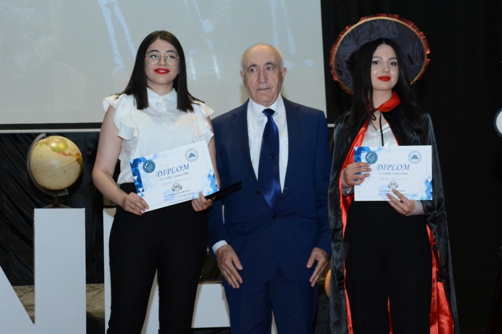 UNEC III Science Slam beynəlxalq elm müsabiqəsinin qalibi bəlli oldu - FOTOLAR