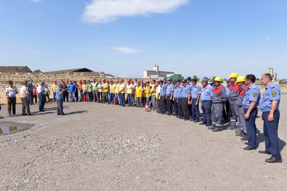 Yevlax dəmir yolu qovşağında həyəcan siqnalı verildi - FOTOLAR