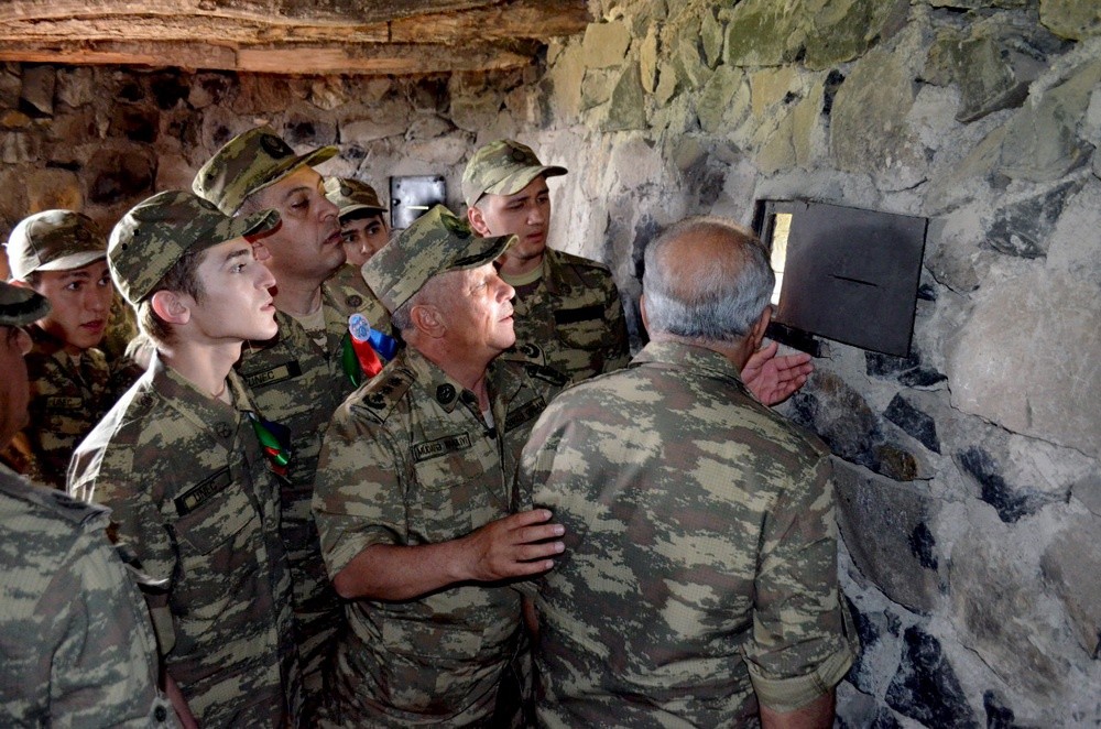 UNEC-də Ordumuza  mənəvi dəstək aksiyasına start verildi - FOTOLAR